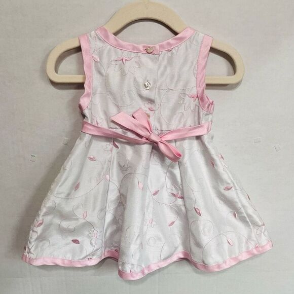 Jenny & Me White Dress With Pink Flowers   Sz6-9 m   EUC - Picture 2 of 5